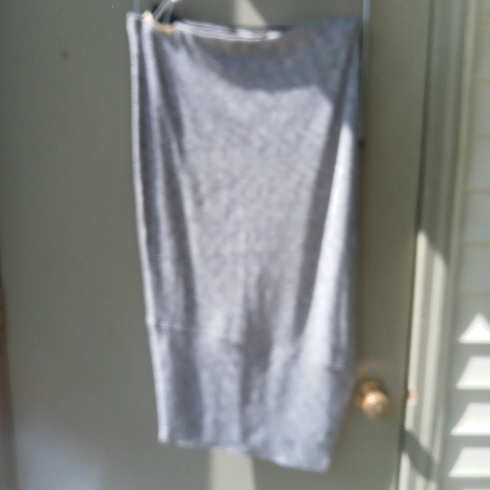 G.I.L.I. Long skirt.